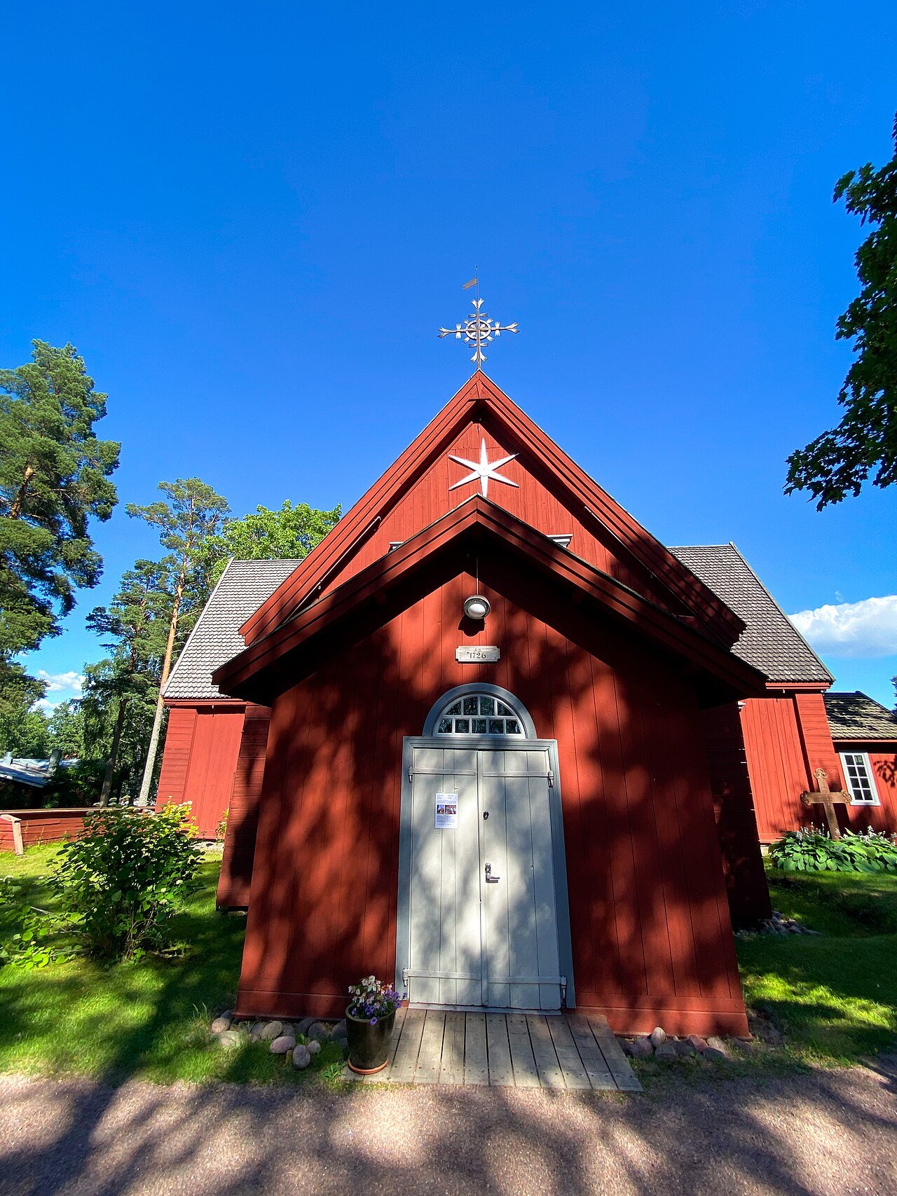 Merimaskun vuonna 1726 valmistunut punainen puukirkko