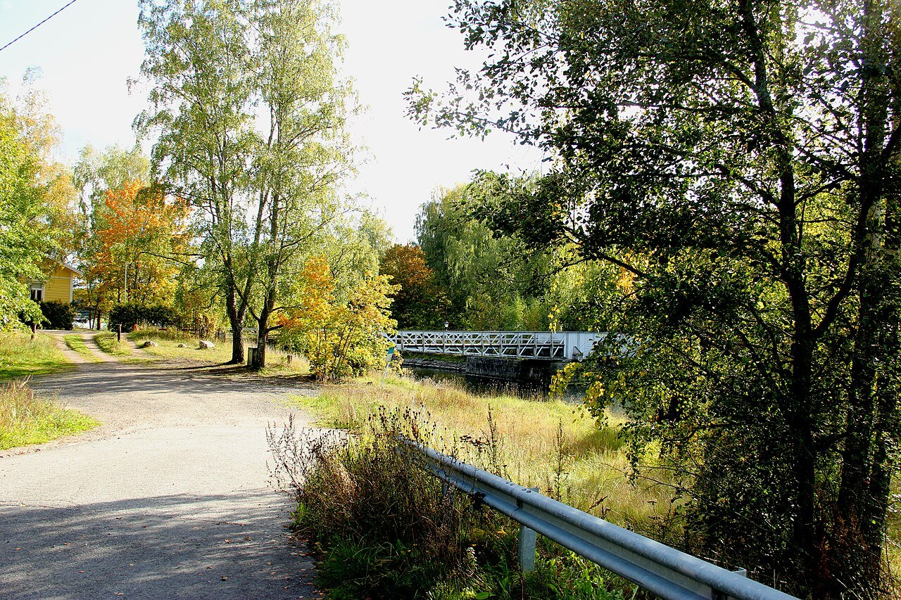 Vanha Strömman kanava ja sen silta